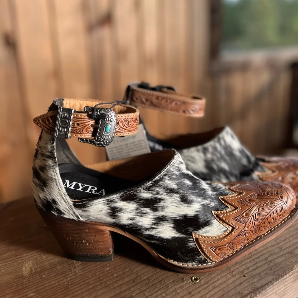 New Hand-Tooled Leather  strap Genuine Hide-On Women Bootie Boot Boho Western - Picture 3 of 11